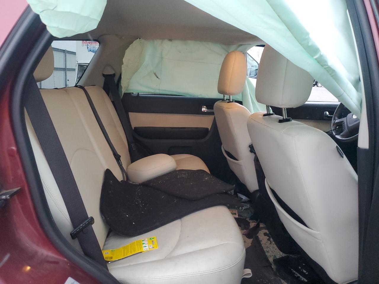 2010 Mercury Mariner - Image 11
