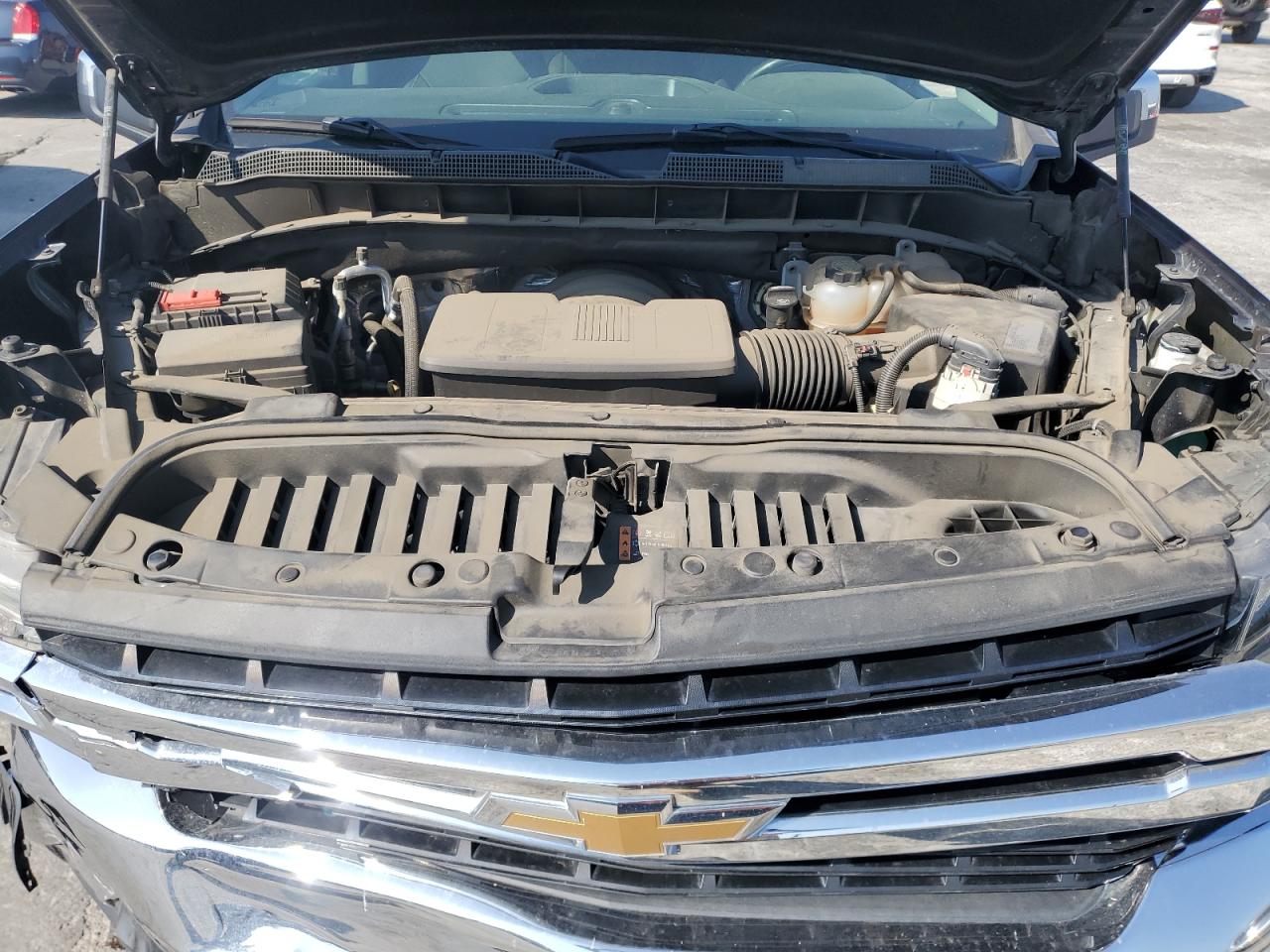 2019 Chevrolet Silverado - Image 11