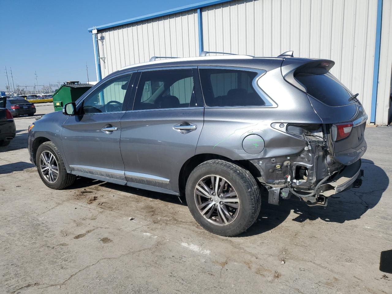 2017 Infiniti QX60 - Image 2