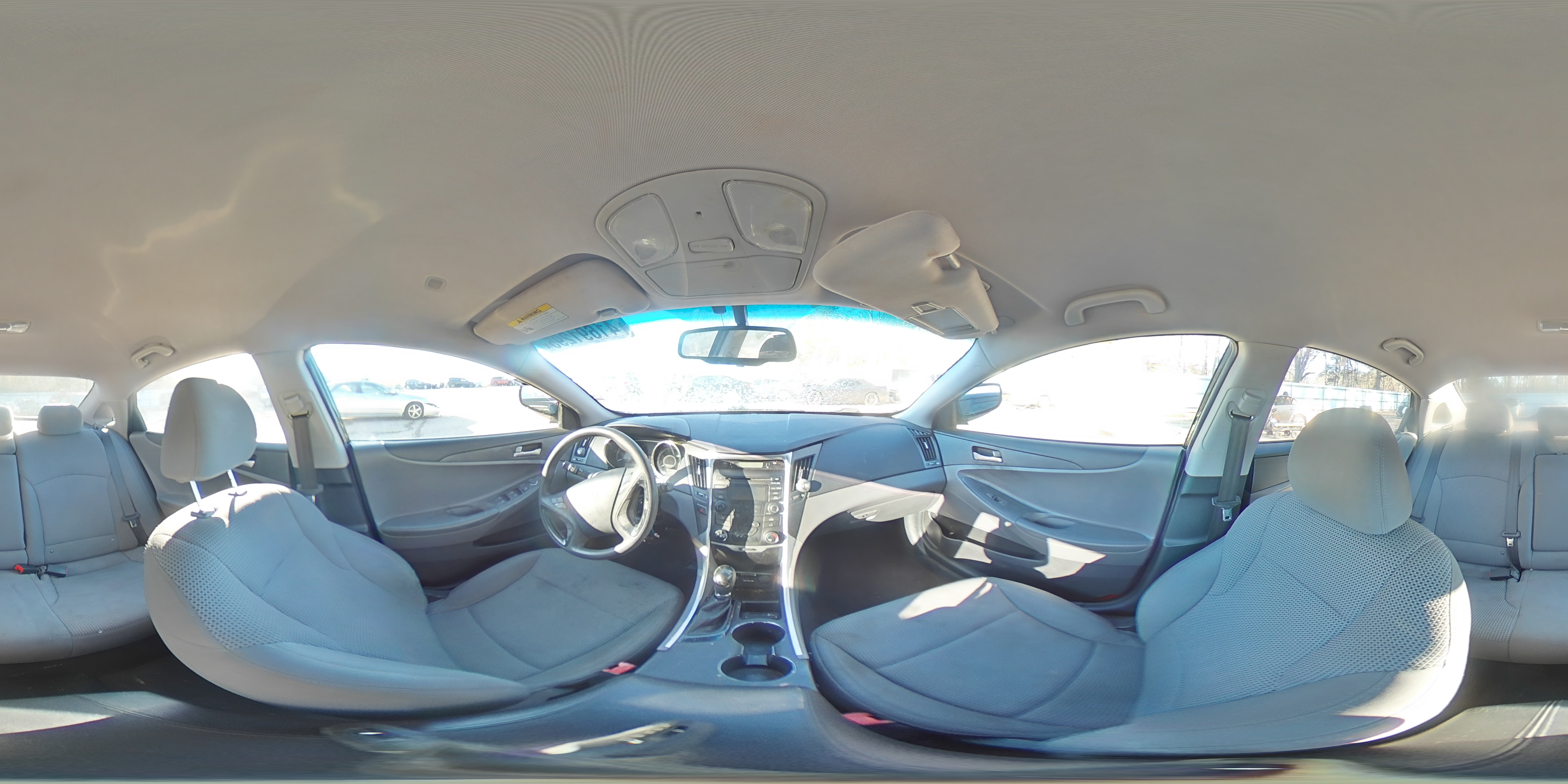 2012 Hyundai Sonata - Image 13