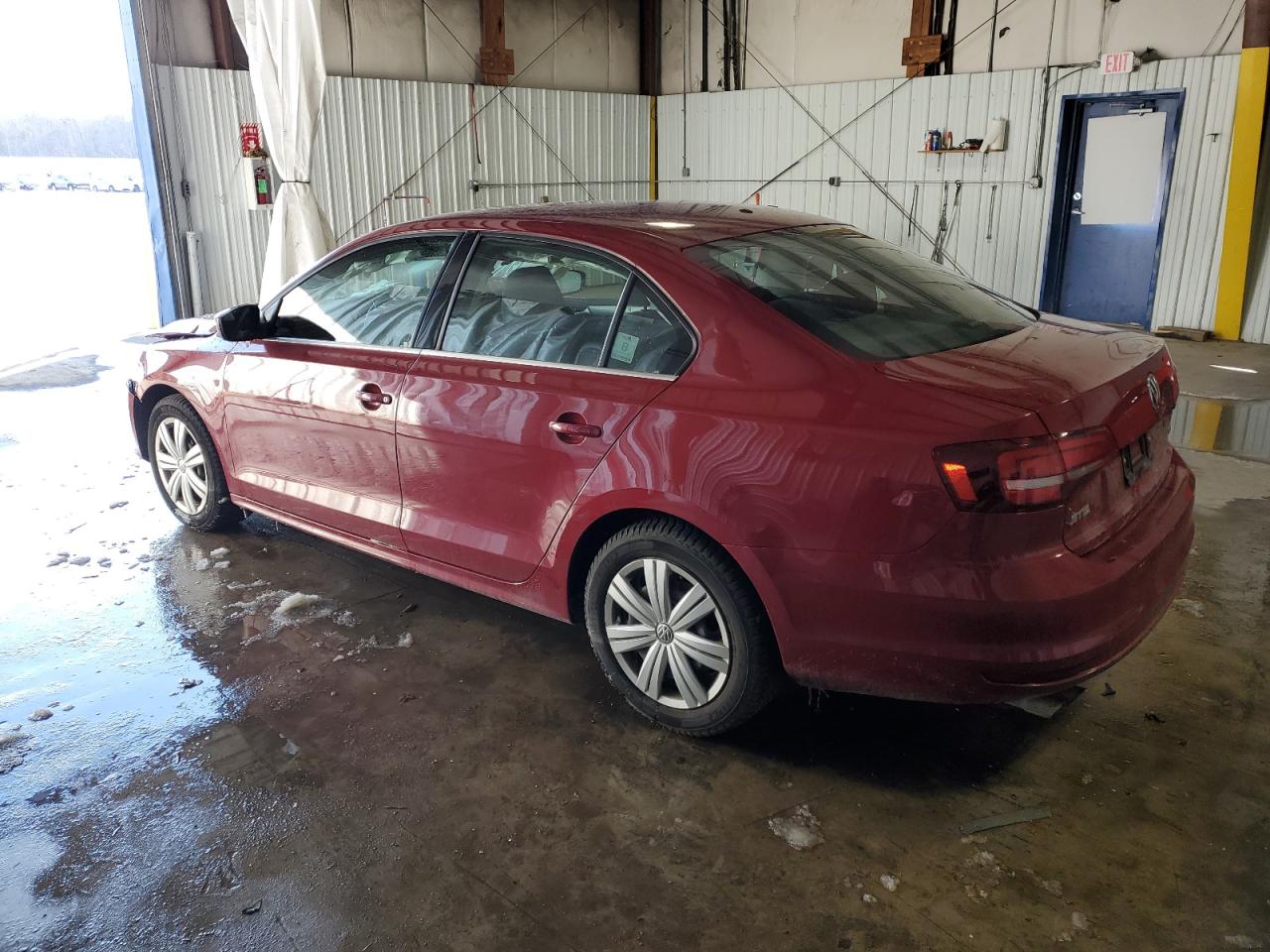 2017 Volkswagen Jetta - Image 2