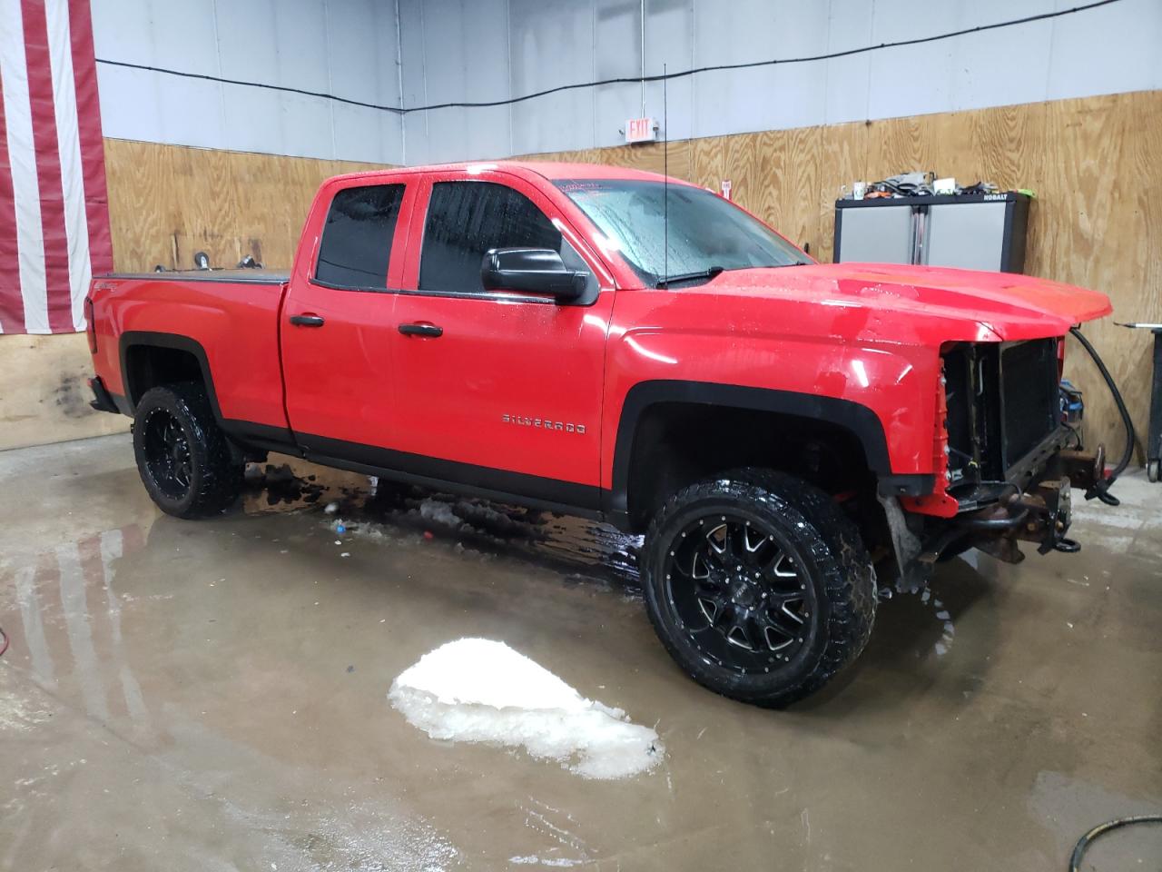 2016 Chevrolet Silverado - Image 4