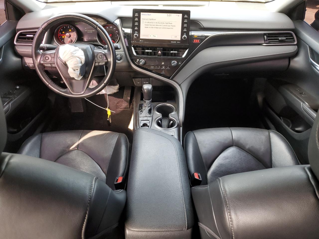 2021 Toyota Camry - Image 8