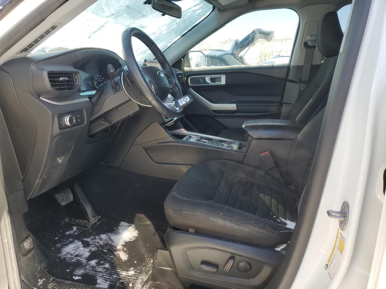 2020 Ford Explorer - Image 7