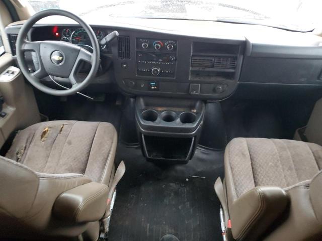  CHEVROLET EXPRESS 2017 Коричневый