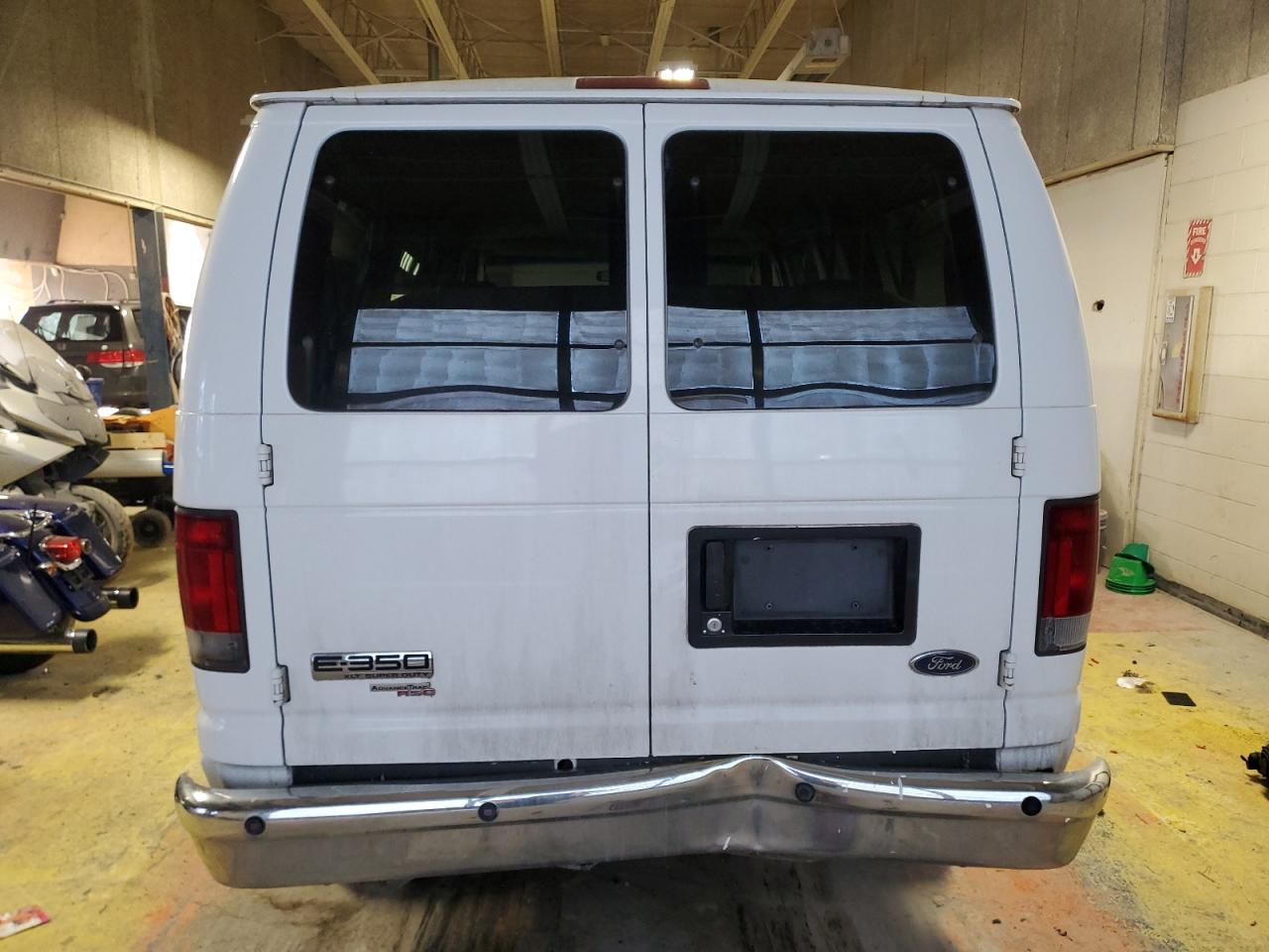 2008 Ford Econoline - Image 6