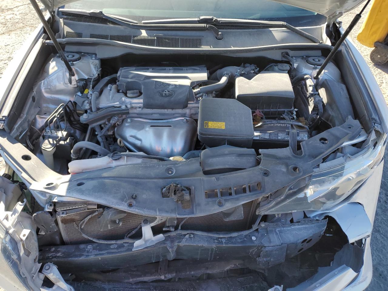 2014 Toyota Camry - Image 12