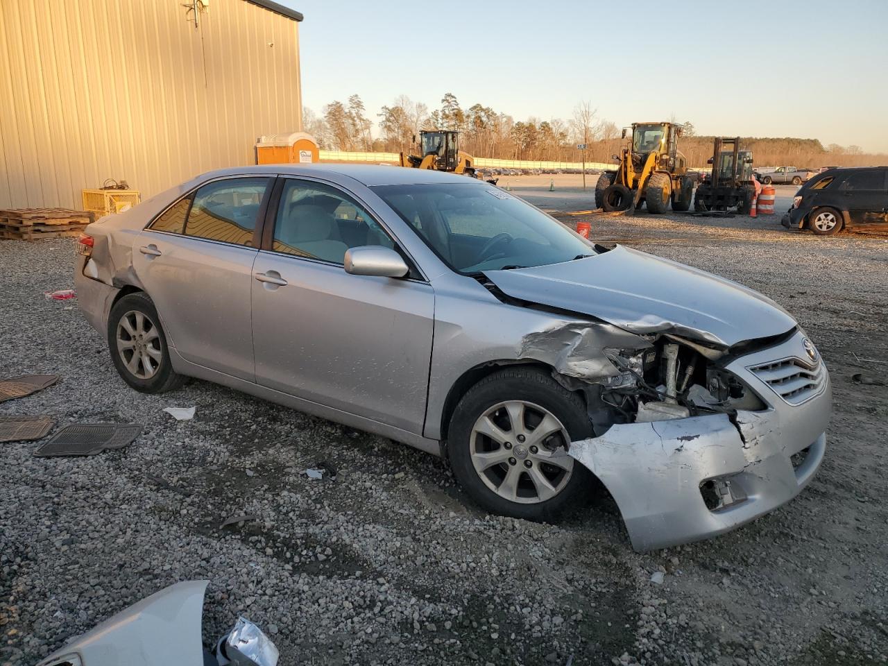 2010 Toyota Camry - Image 4