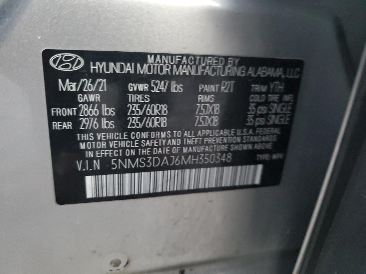 2021 Hyundai Santa Fe - Image 13