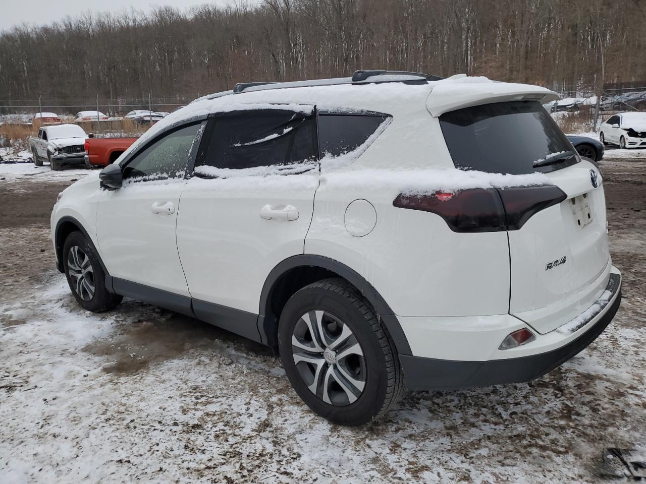 2017 Toyota RAV 4 - Image 2