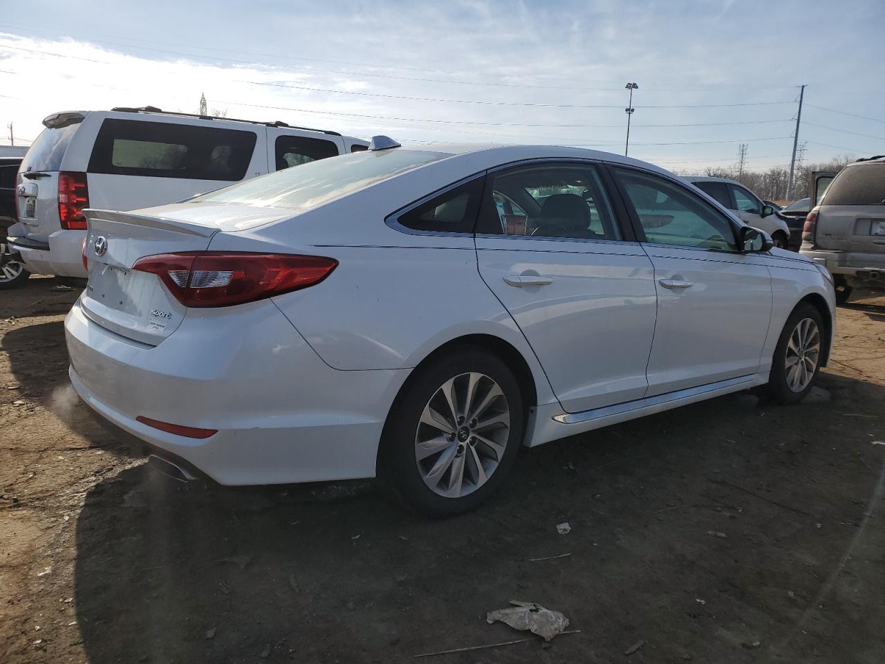2015 Hyundai Sonata - Image 3