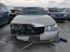 Cahokia Heights, IL에서 판매 중인 2002 Lincoln Town Car Signature - Front End