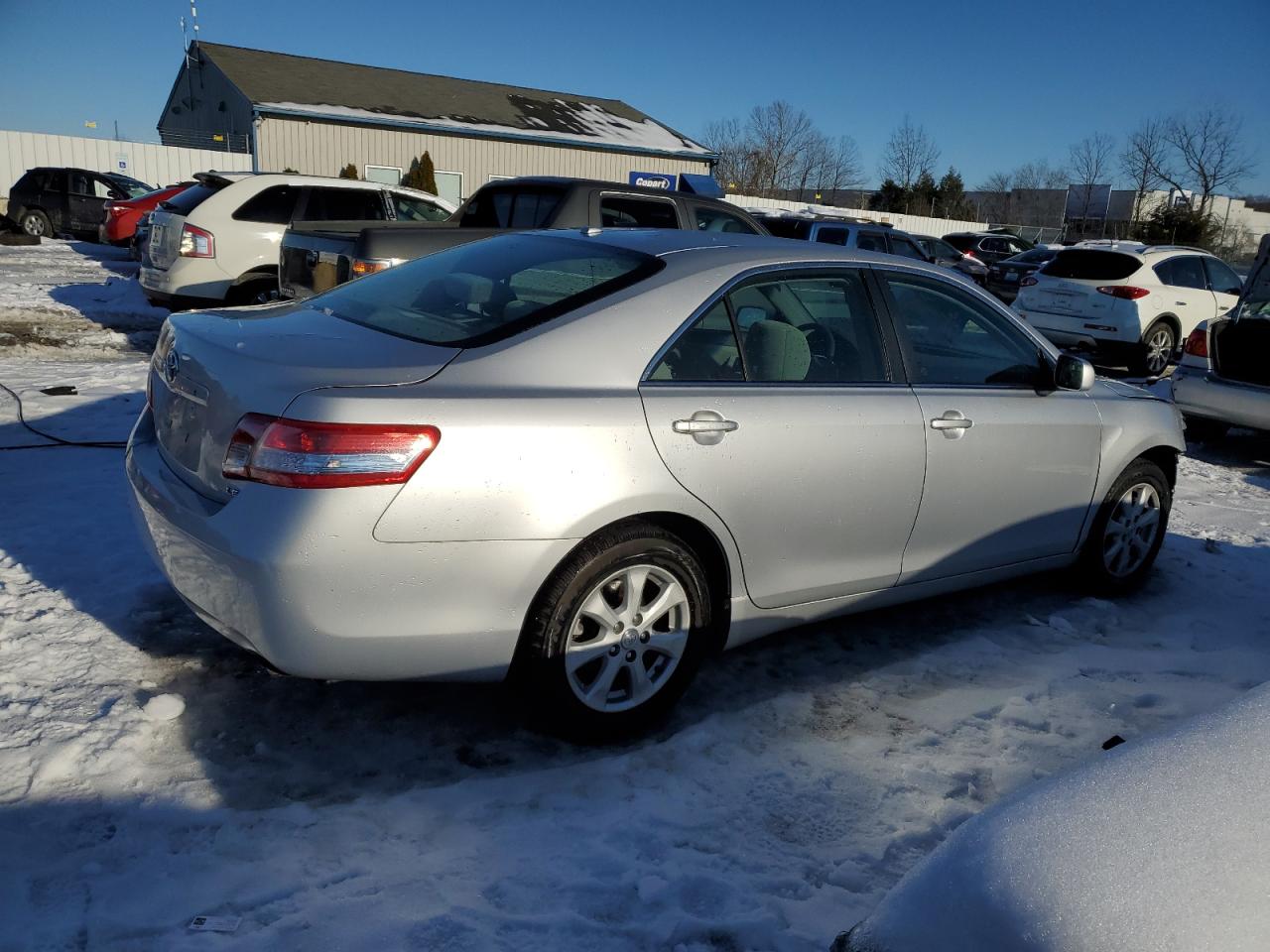 2010 Toyota Camry - Image 3