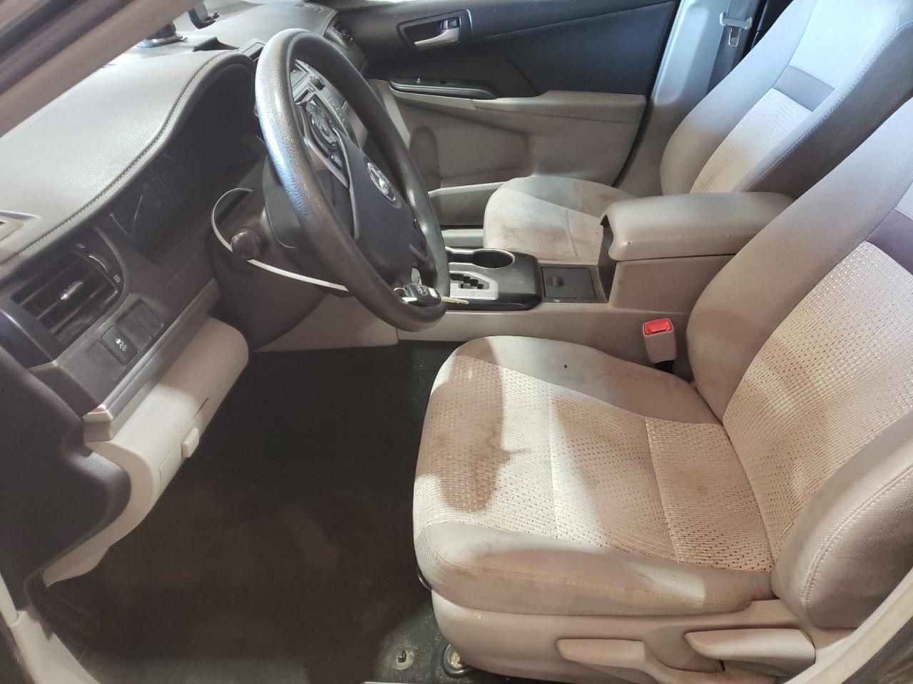 2014 Toyota Camry - Image 7