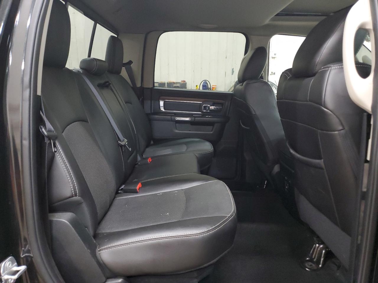 2016 RAM 1500 - Image 11