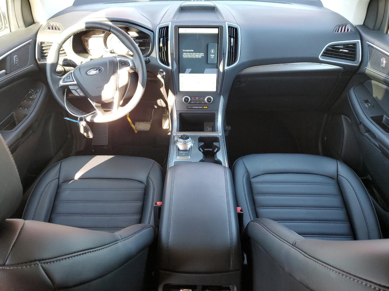 2022 Ford Edge - Image 8