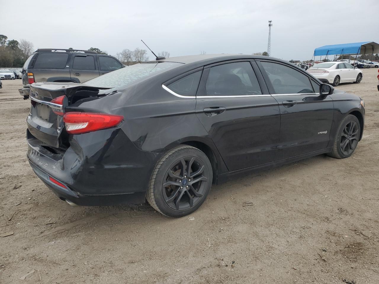2018 Ford Fusion - Image 3