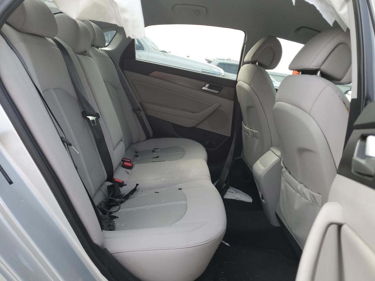 2017 Hyundai Sonata - Image 10