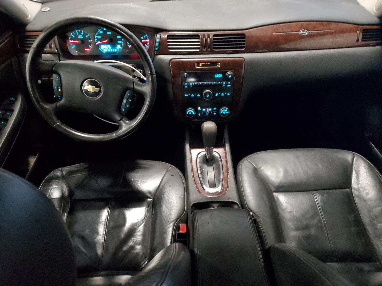 2011 Chevrolet Impala - Image 8