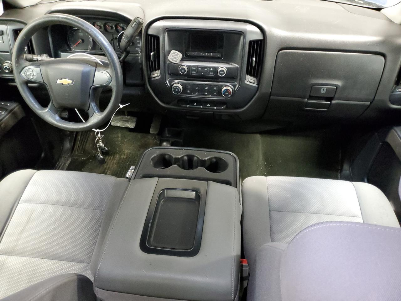 2015 Chevrolet Silverado - Image 8