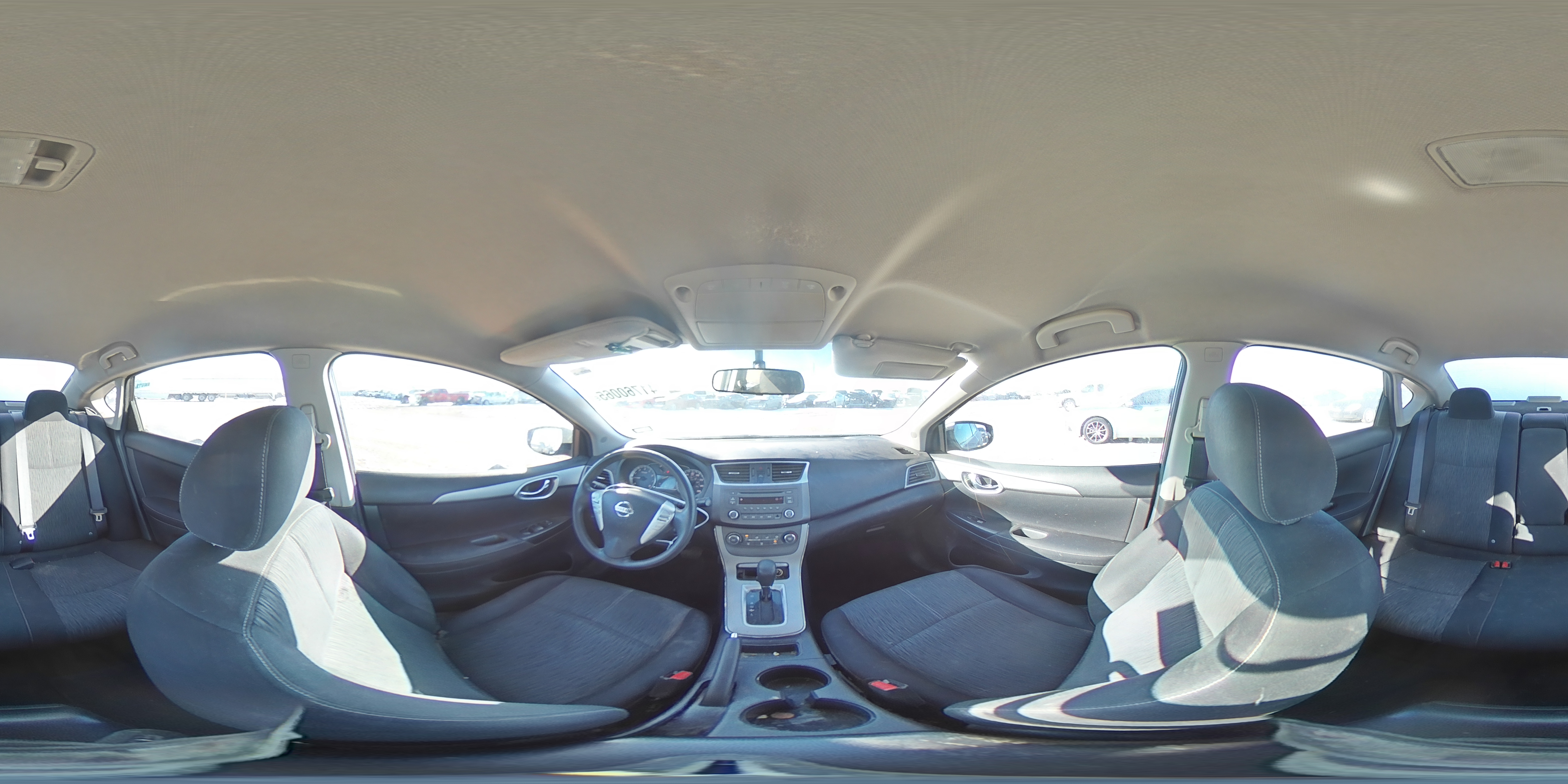 2014 Nissan Sentra - Image 12