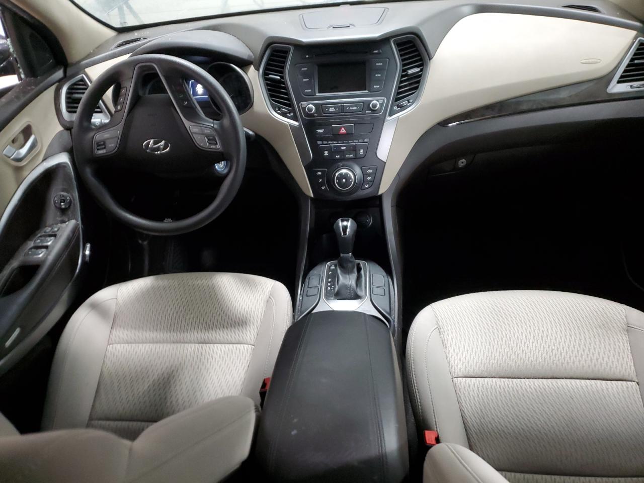 2018 Hyundai Santa Fe - Image 8