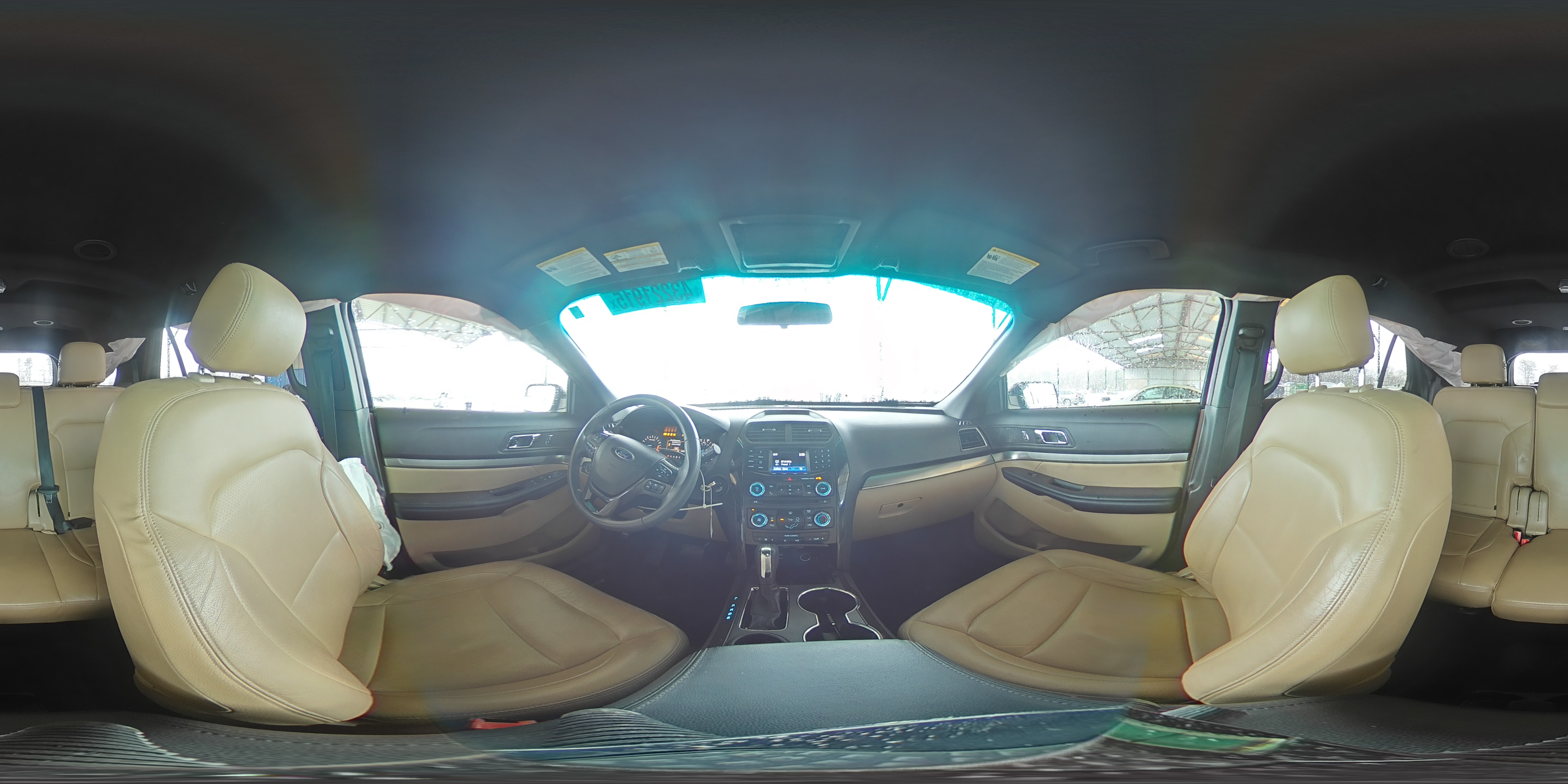 2017 Ford Explorer - Image 13