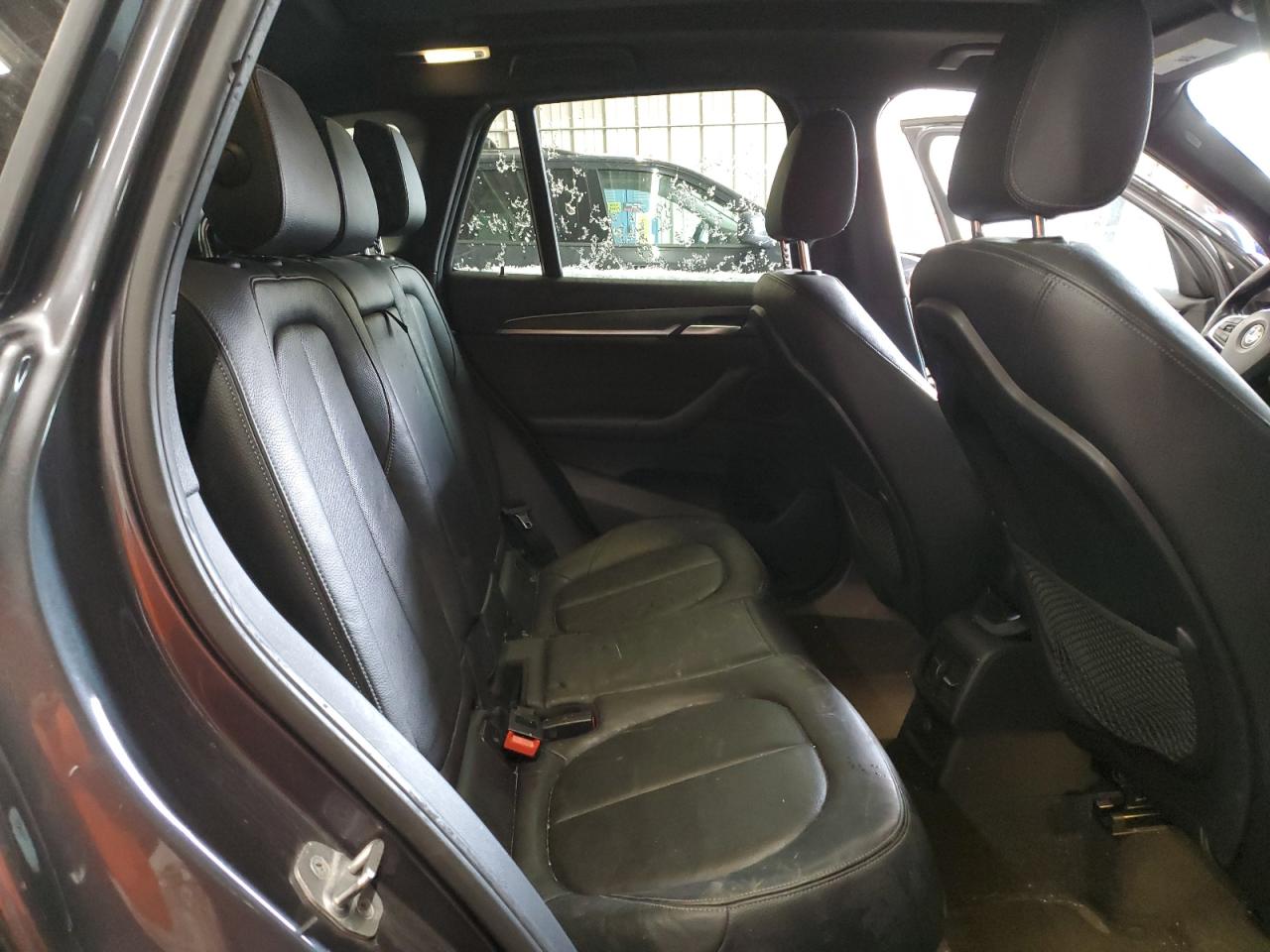 2017 BMW X1 - Image 11