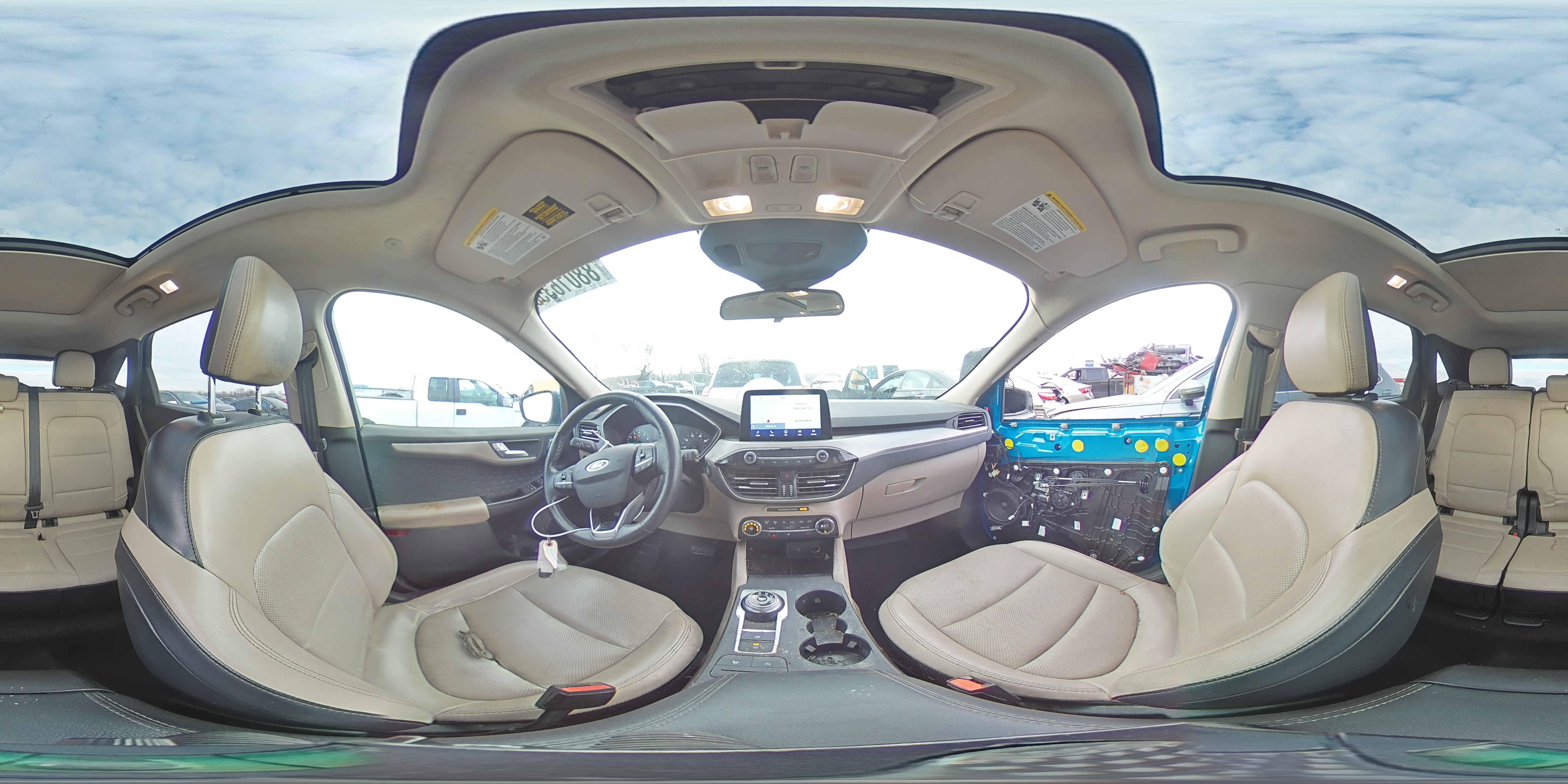 2020 Ford Escape - Image 15
