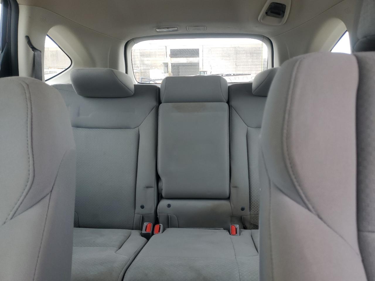 2015 Honda CR-V - Image 10