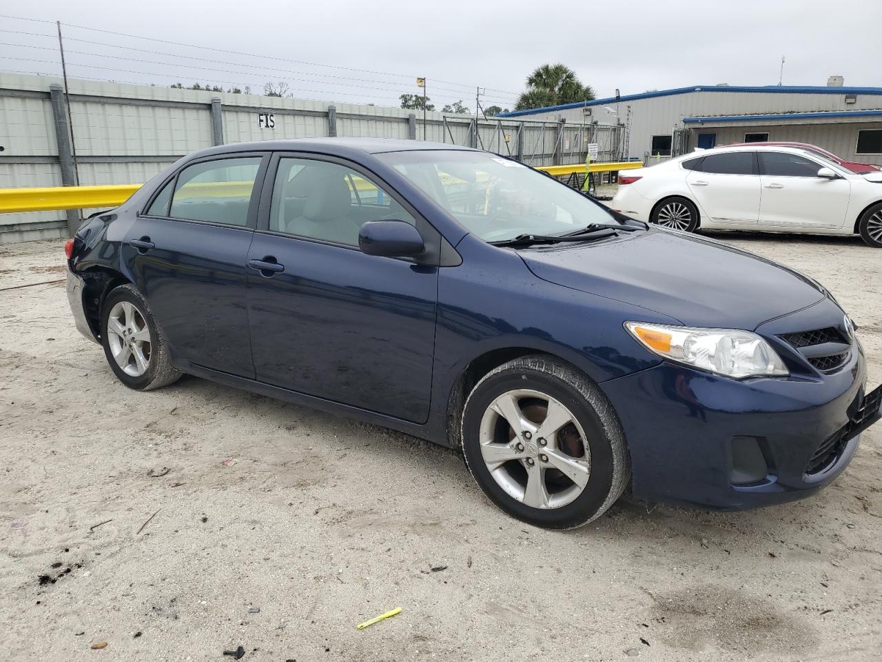 2011 Toyota Corolla - Image 4