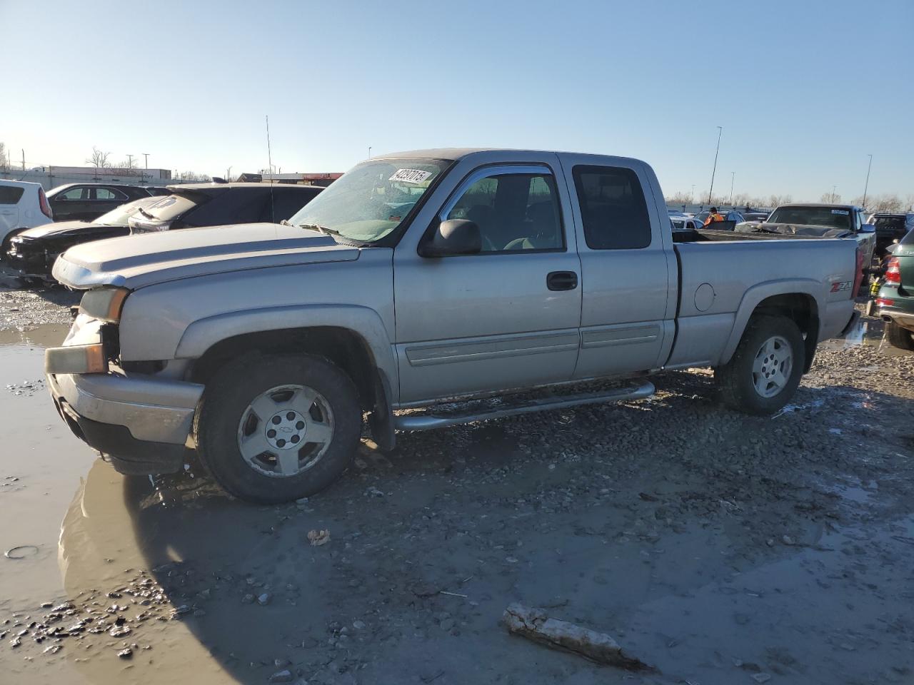 2007 Chevrolet Silverado - Image 1