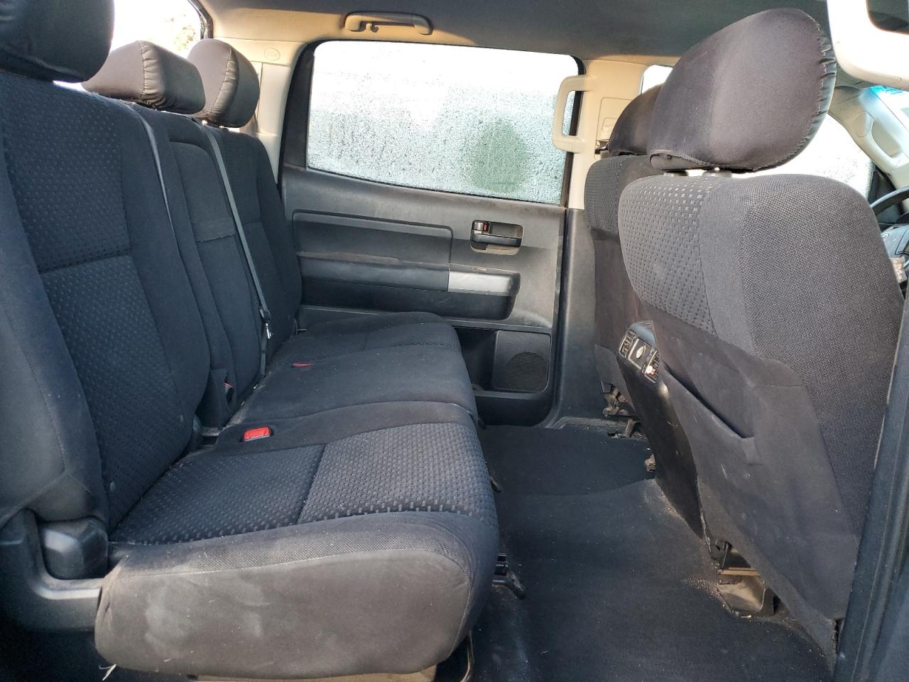 2013 Toyota Tundra - Image 10