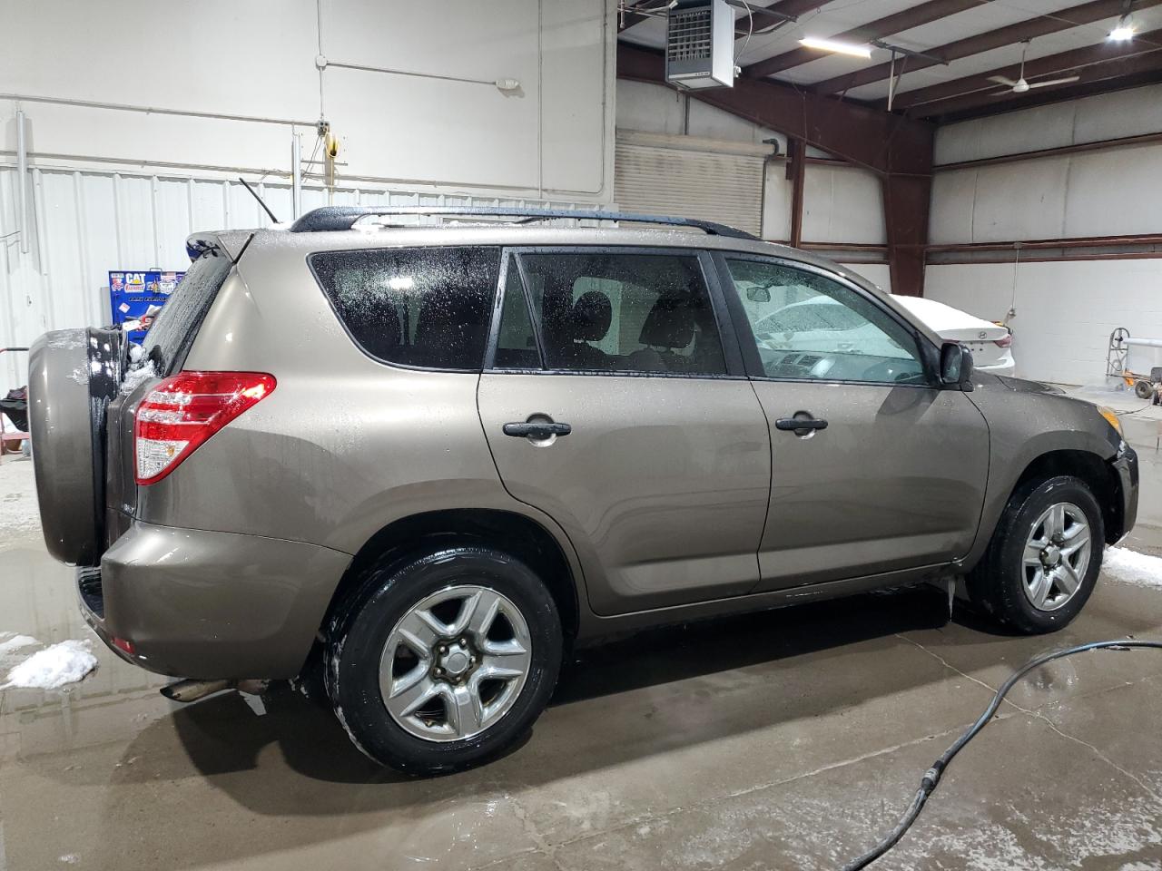 2011 Toyota RAV 4 - Image 3