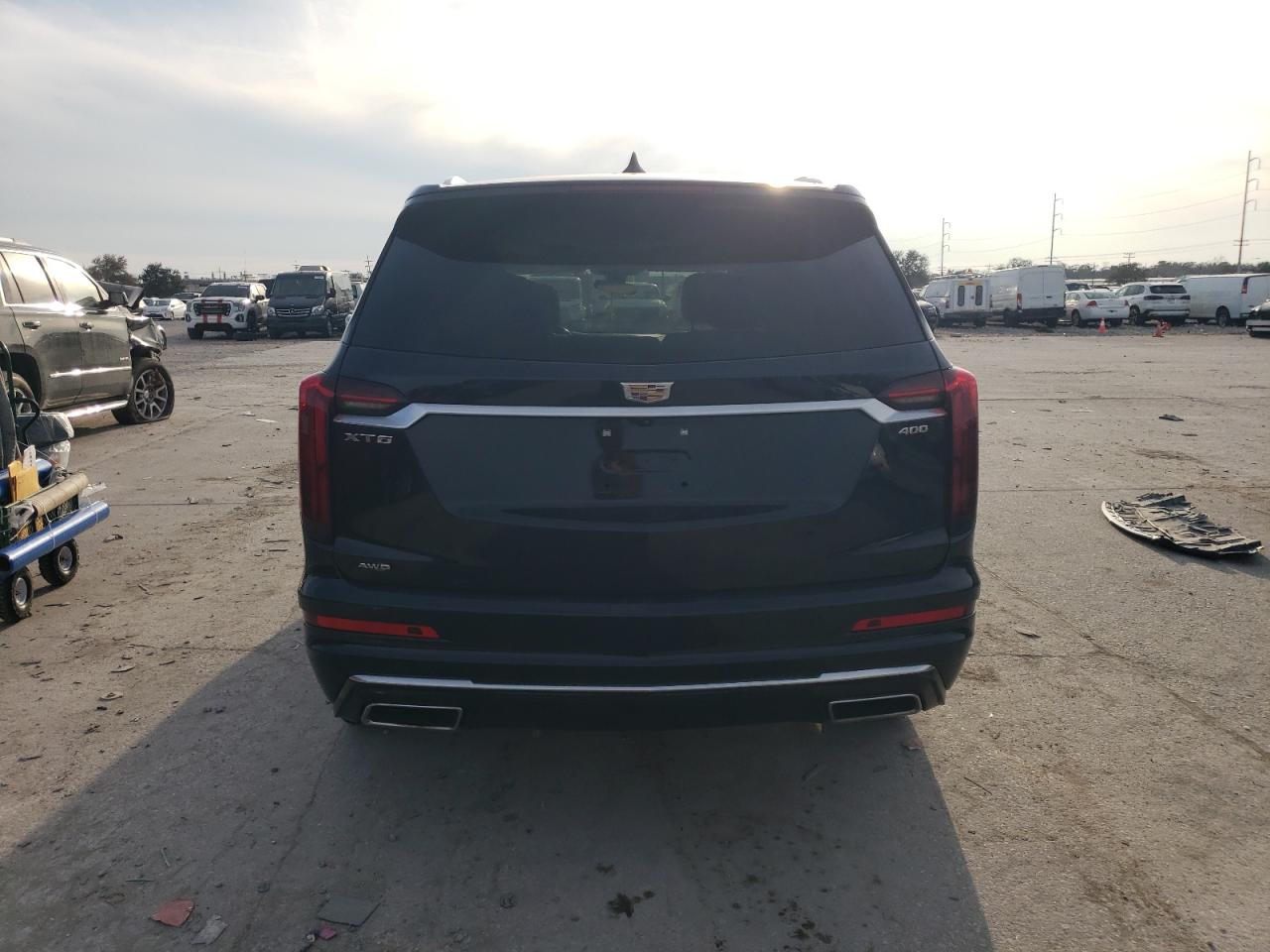 2022 Cadillac XT6 - Image 6