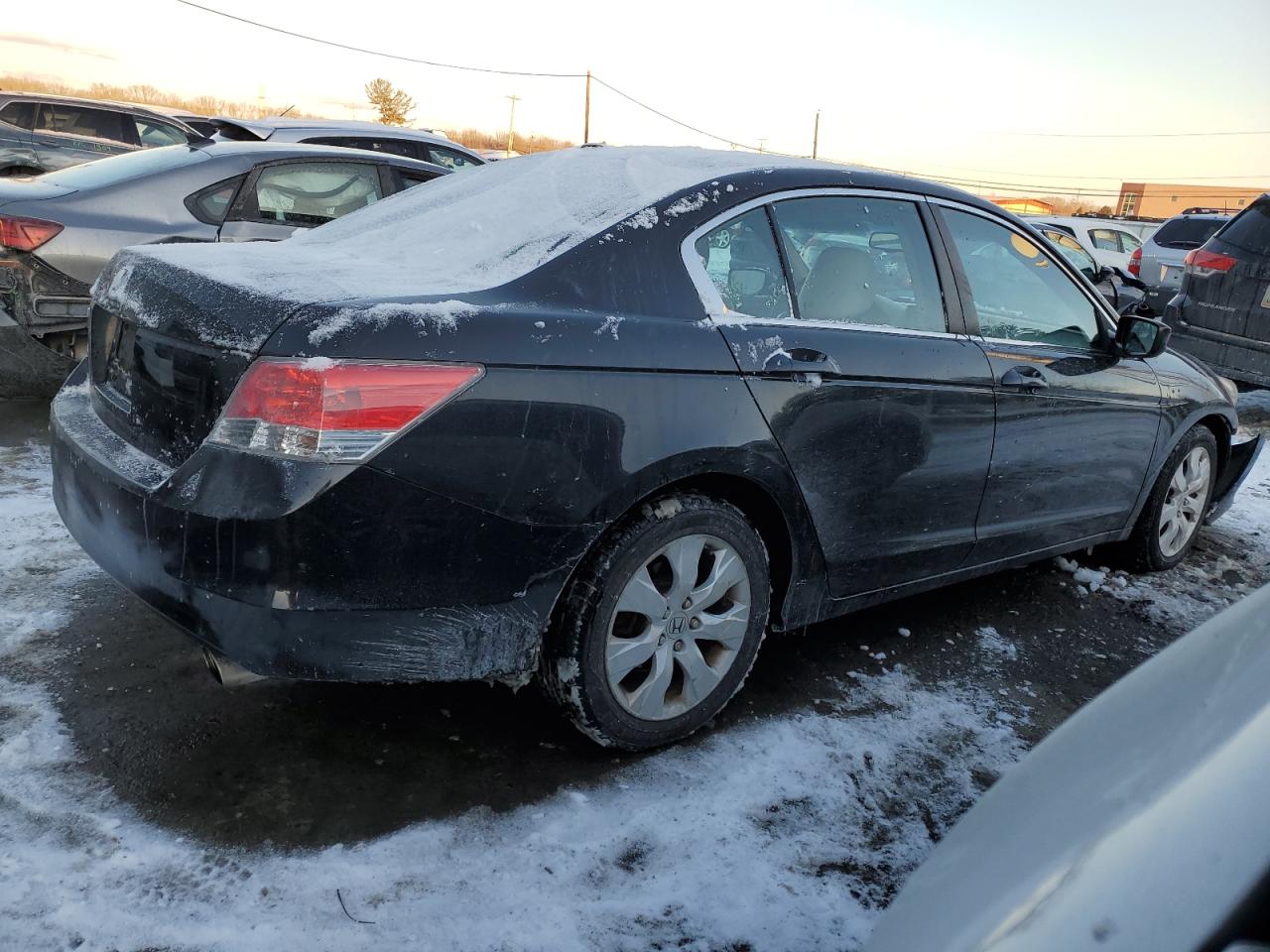 2010 Honda Accord - Image 3