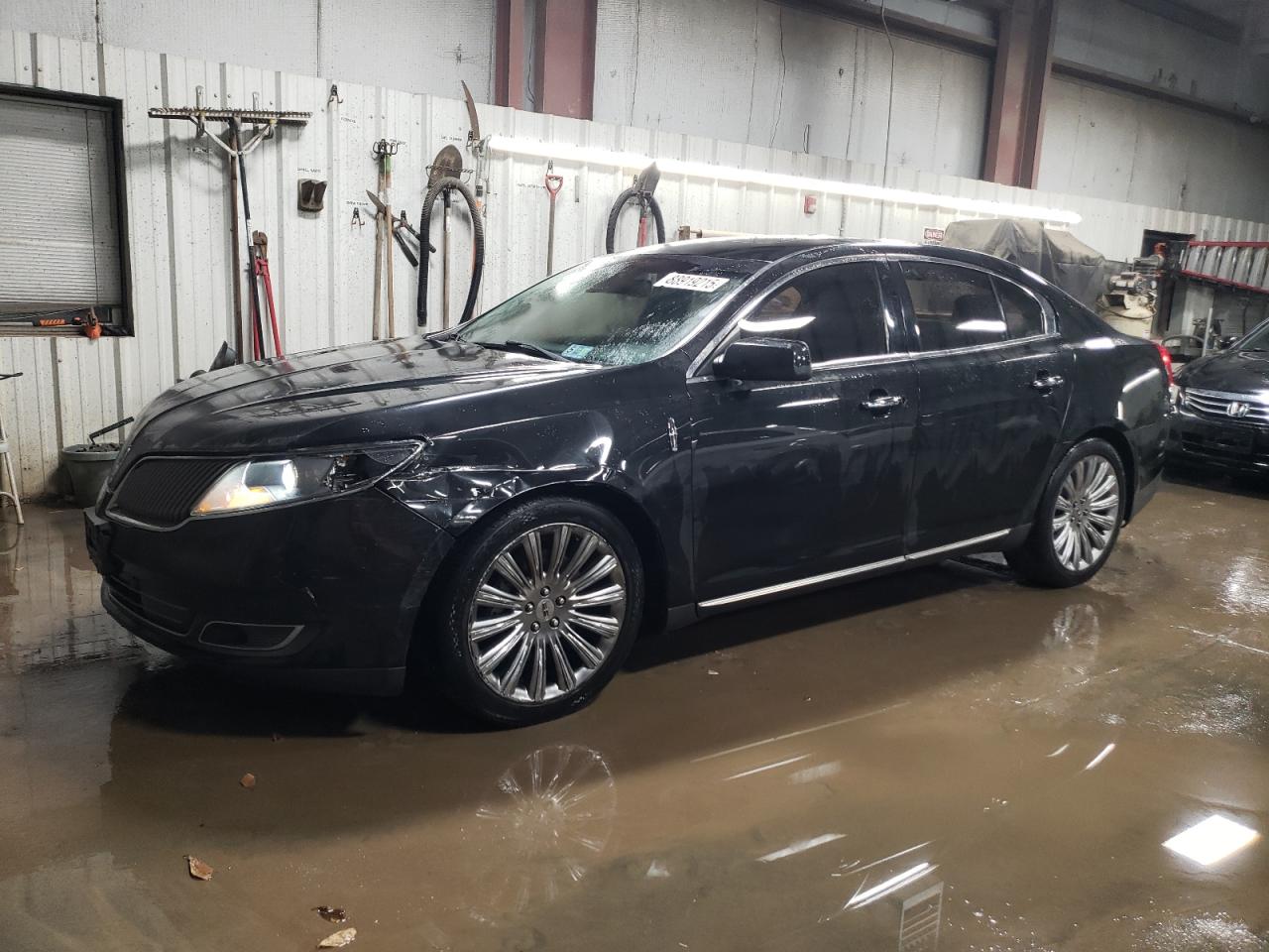 2013 Lincoln MKS - Image 1