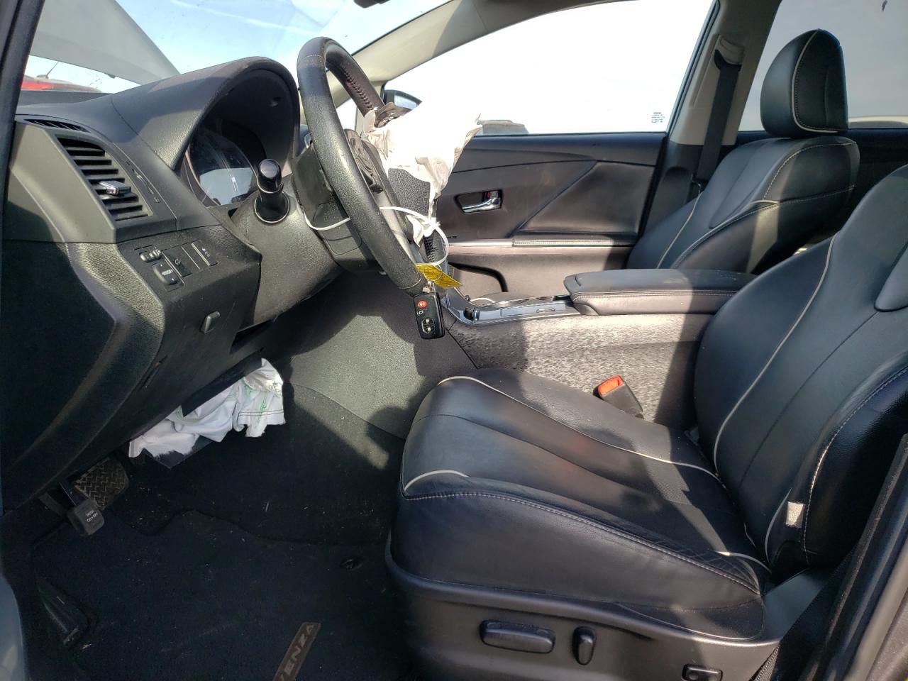 2015 Toyota Venza - Image 7