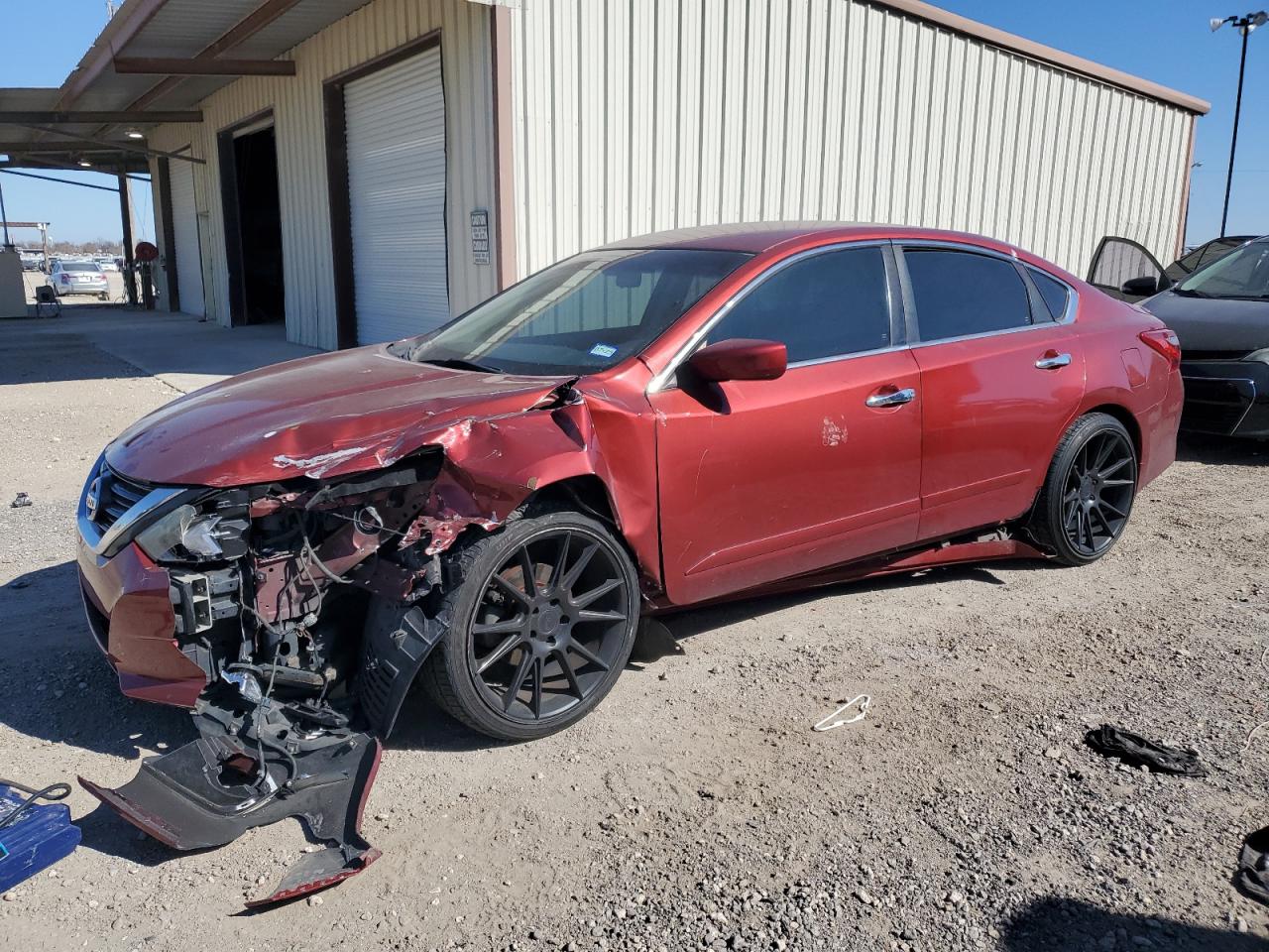 2016 Nissan Altima - Image 1