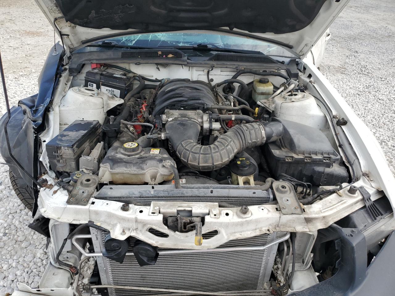 2006 Ford Mustang - Image 11