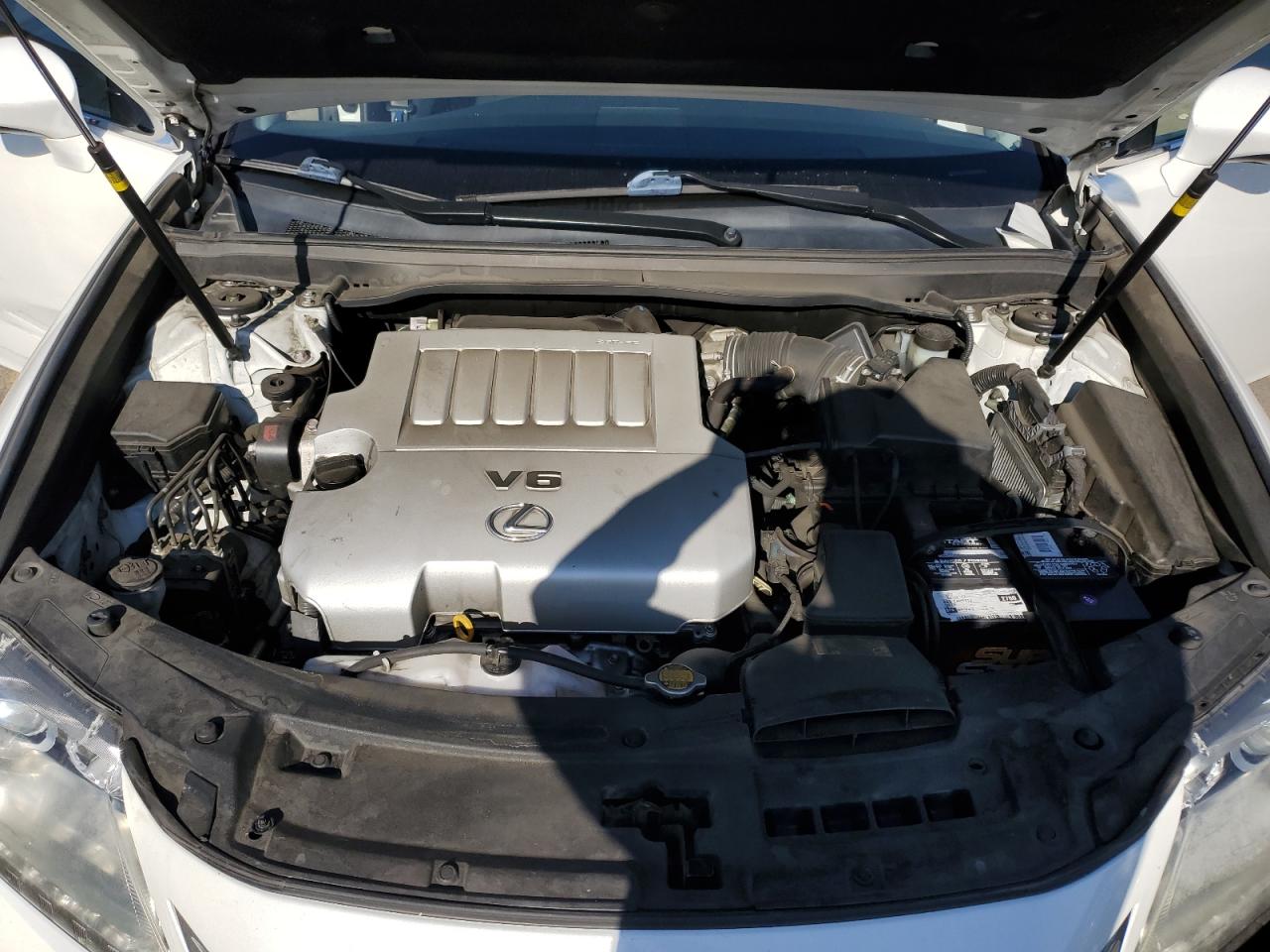 2013 Lexus ES - Image 11