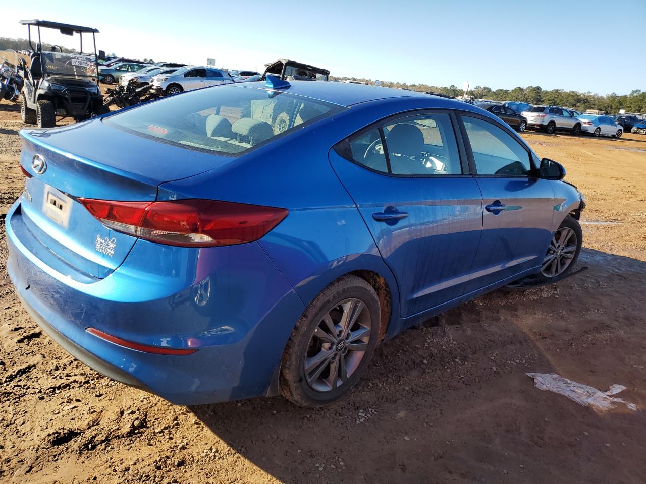 2018 Hyundai Elantra - Image 3