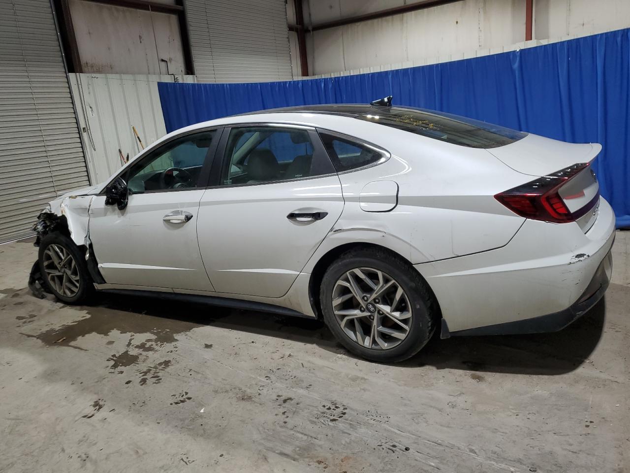 2021 Hyundai Sonata - Image 2