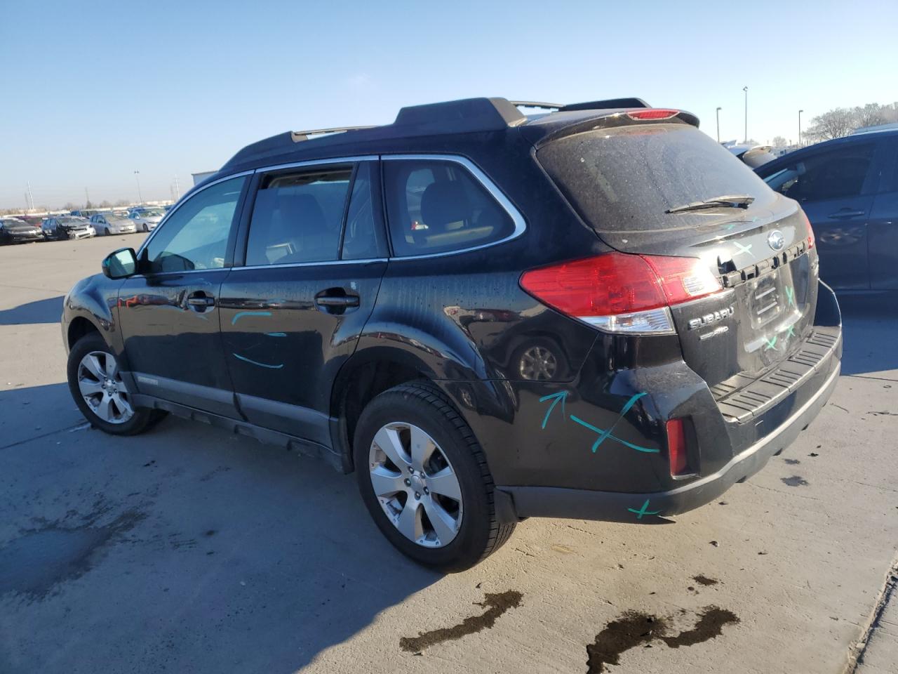 2010 Subaru Outback - Image 2