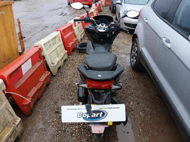 2014 HONDA WW 125 EX2
