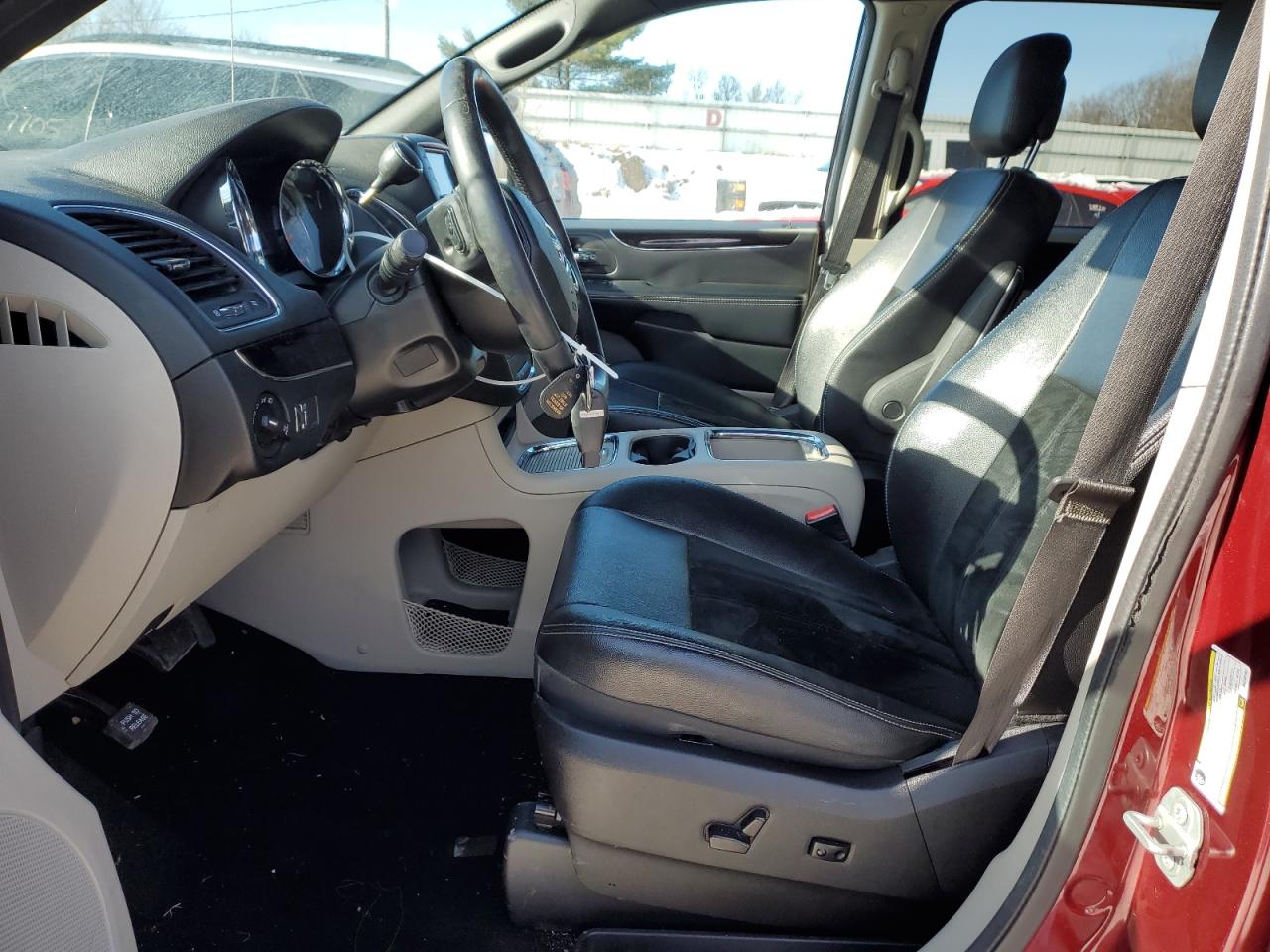 2018 Dodge Caravan - Image 7
