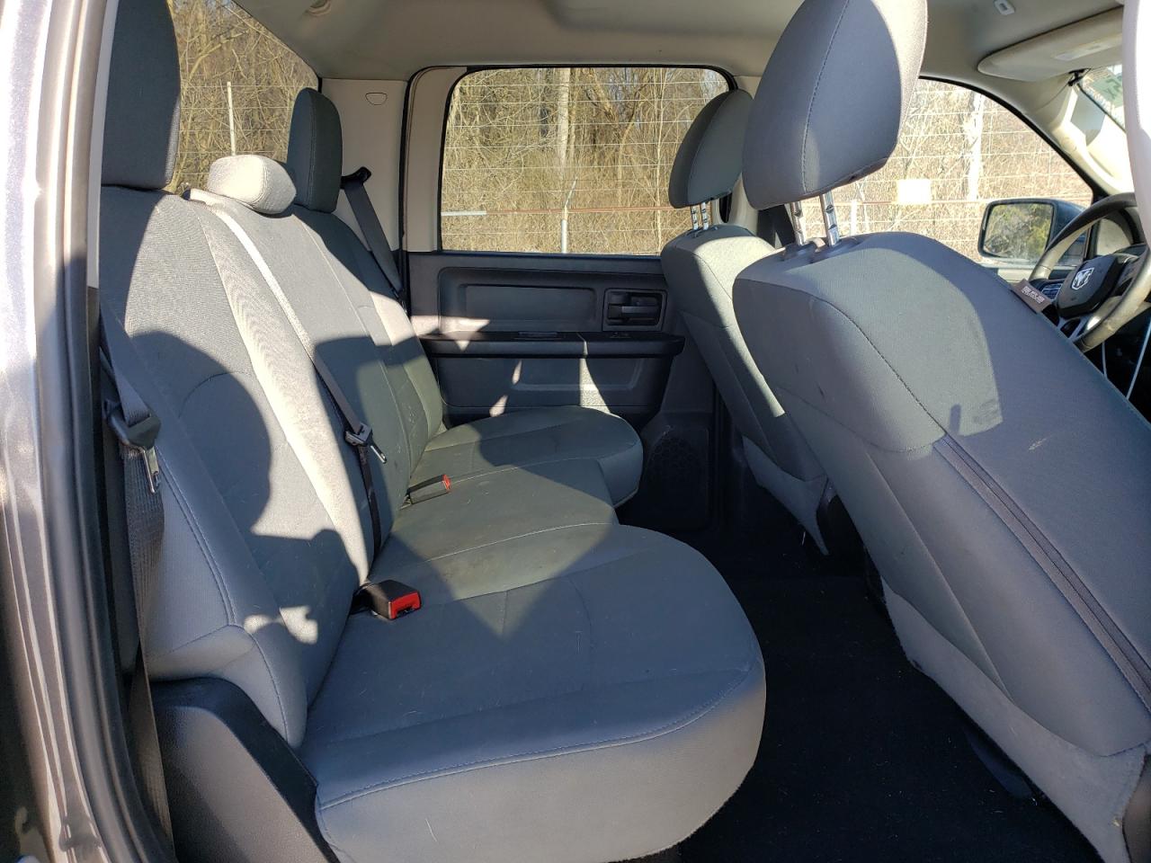2018 RAM 1500 - Image 10