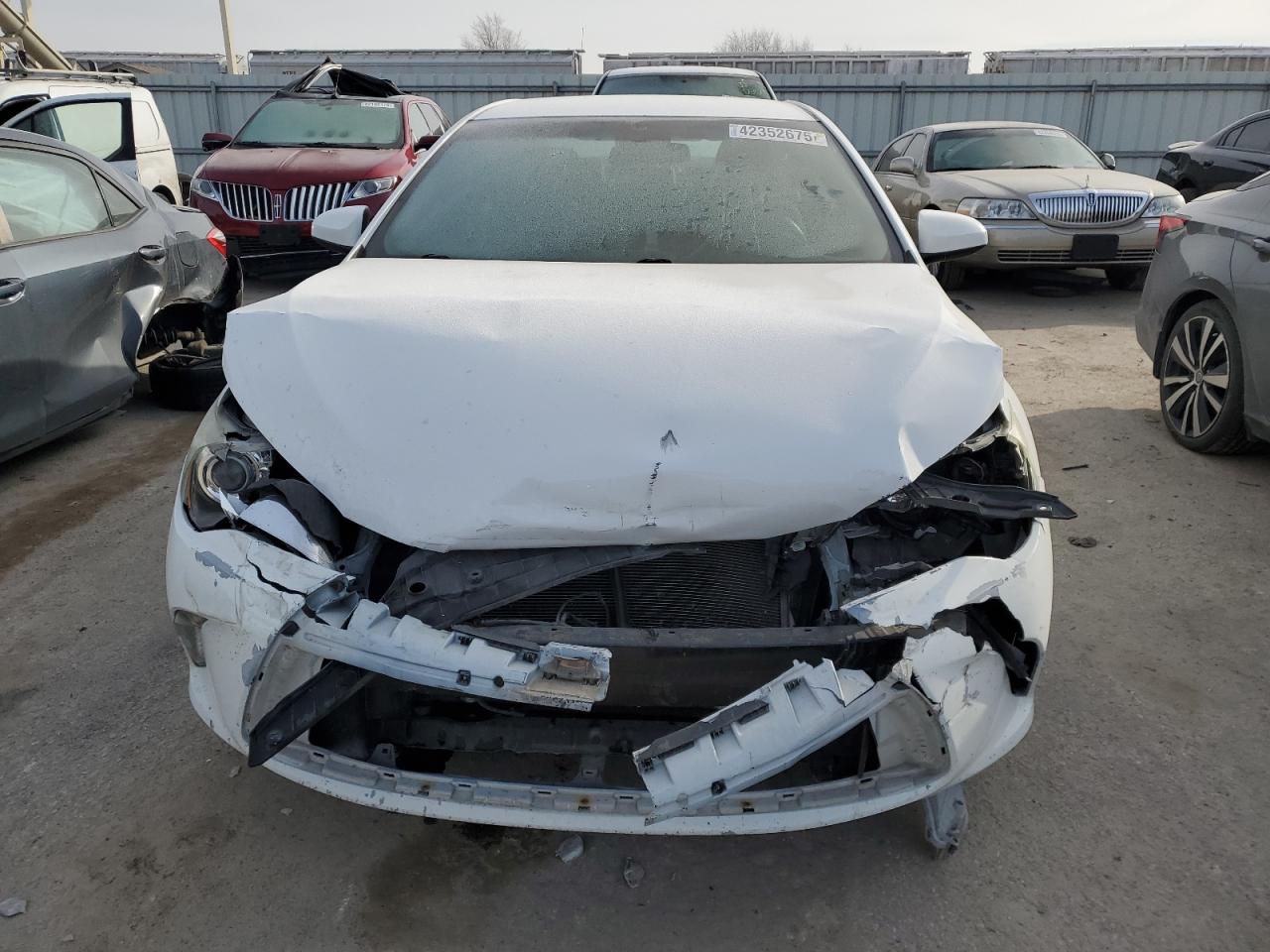 2016 Toyota Camry - Image 5