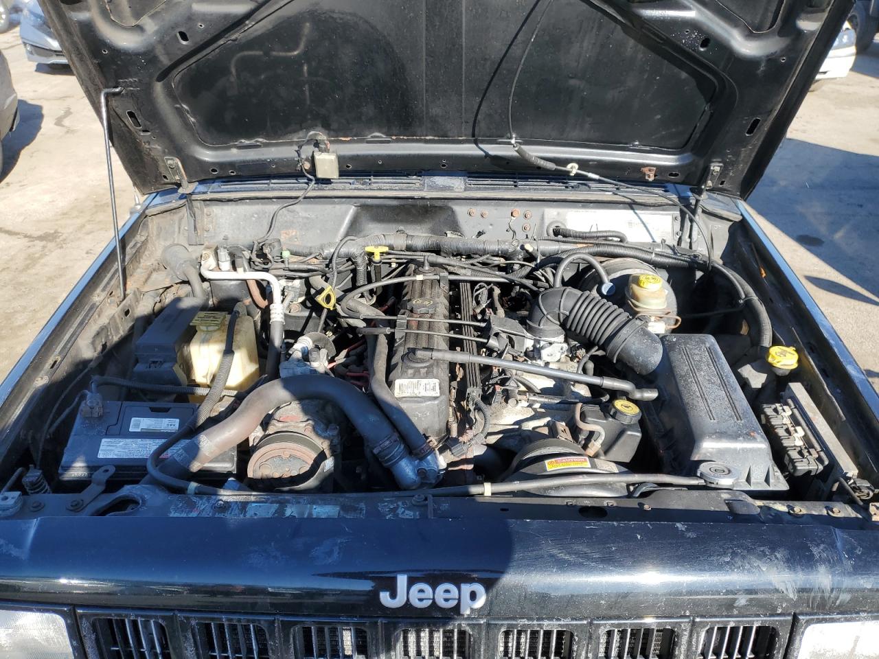 1998 Jeep Grand Cherokee - Image 12