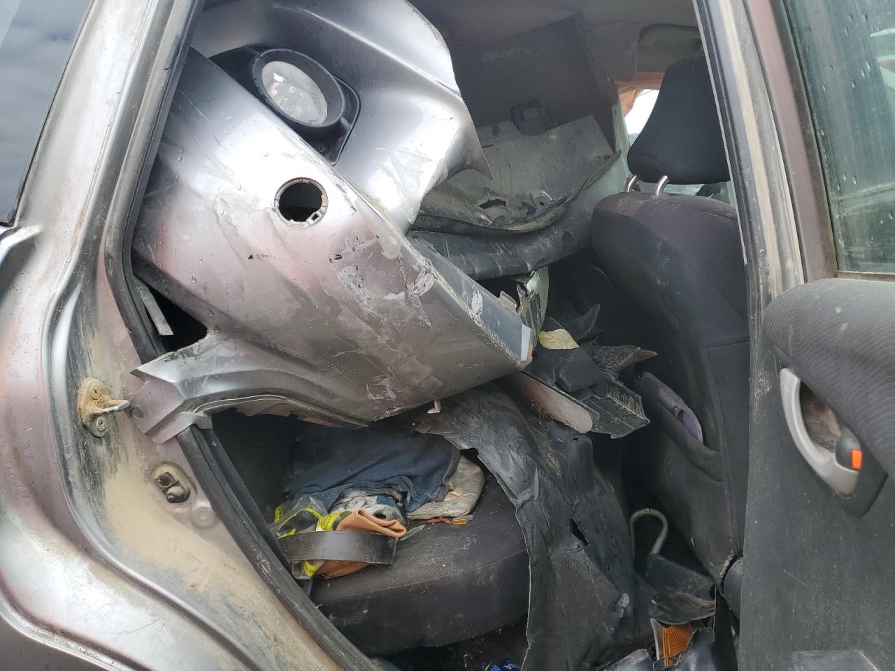 2010 Honda Fit Sport VIN: JHMGE8H47AC029211 Lot: 87886015